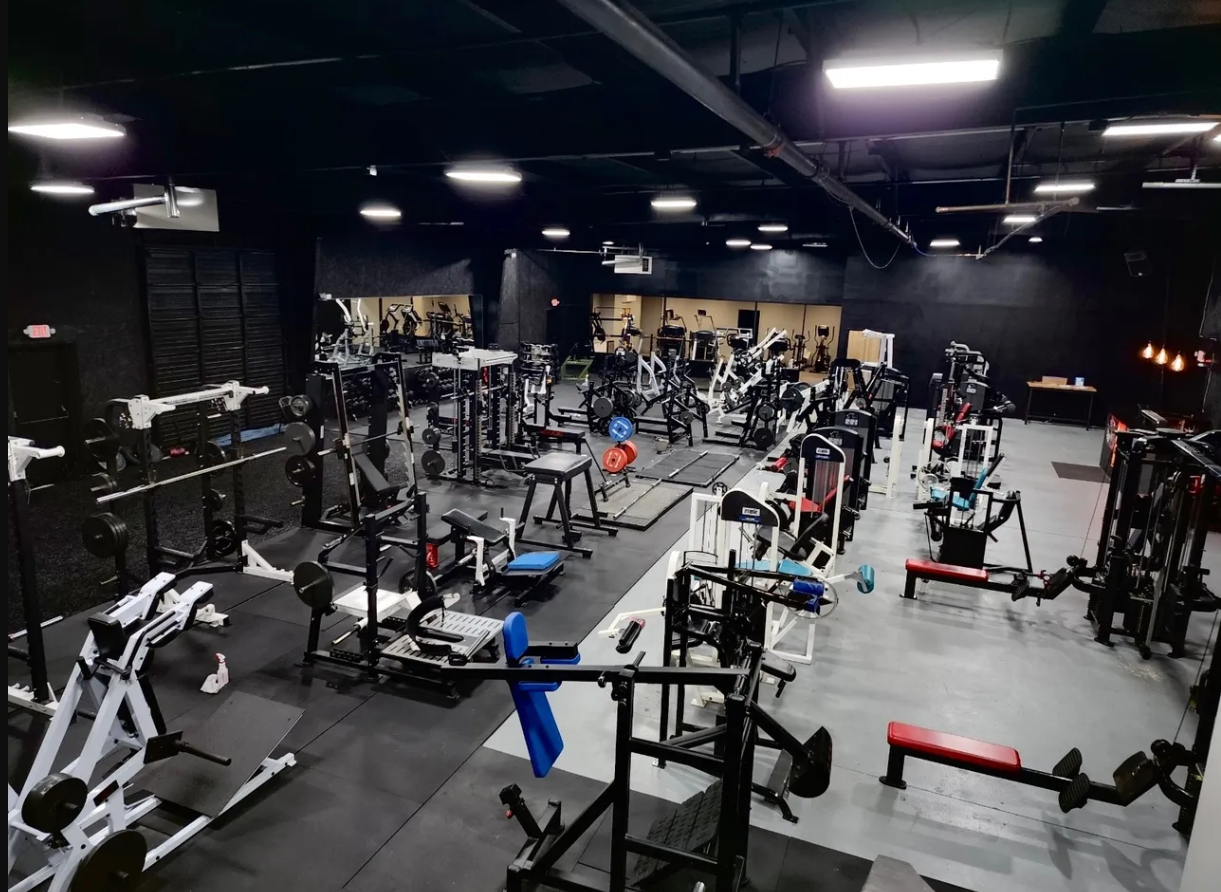 Diamond State Iron Gym Floor